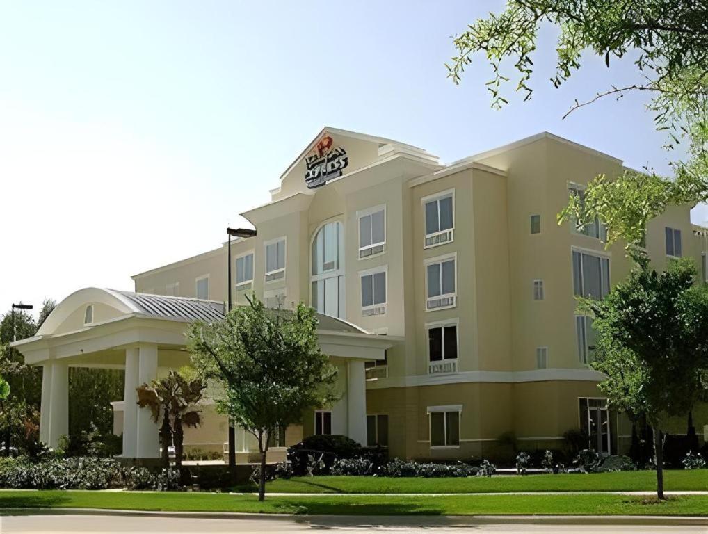 Holiday Inn Express Hotel & Suites Grand Island By Ihg Экстерьер фото