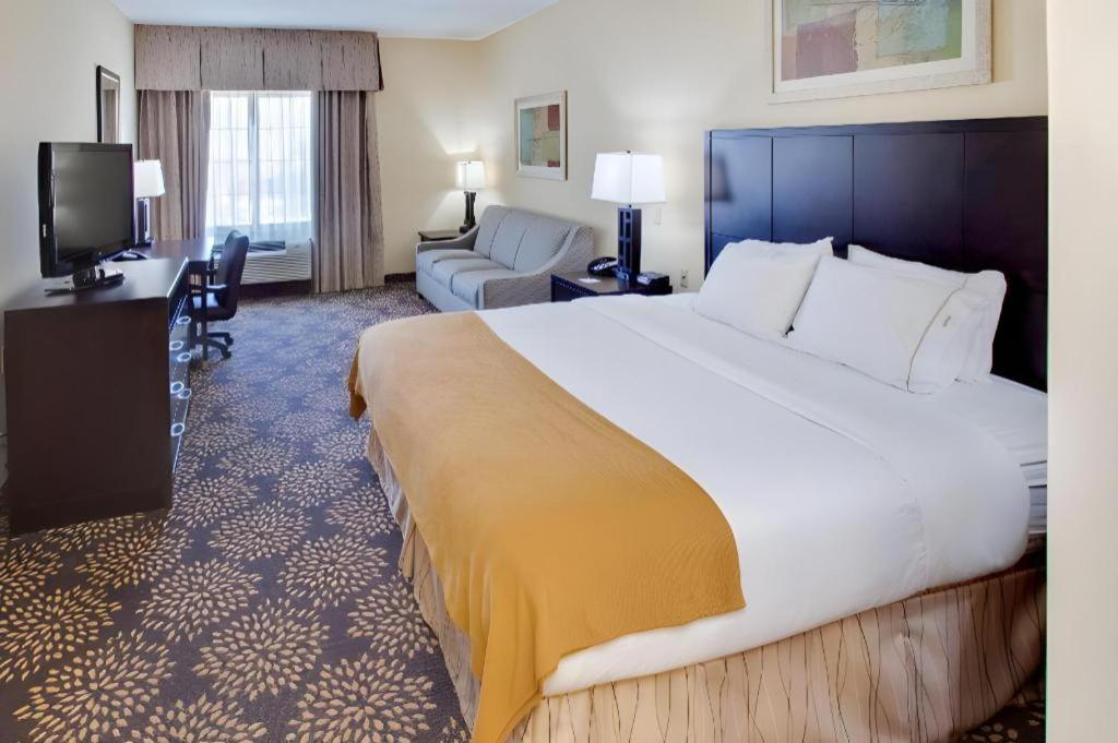 Holiday Inn Express Hotel & Suites Grand Island By Ihg Экстерьер фото