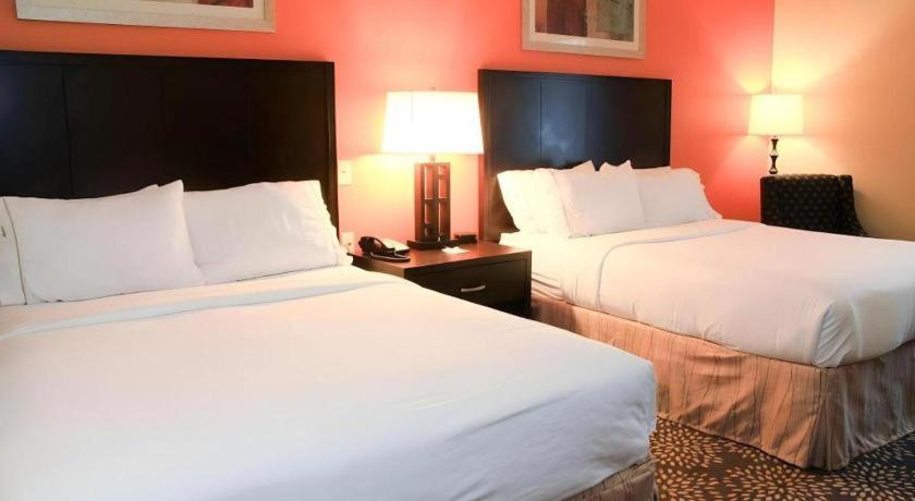 Holiday Inn Express Hotel & Suites Grand Island By Ihg Экстерьер фото
