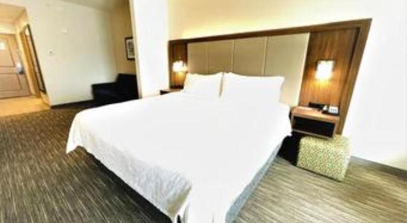 Holiday Inn Express Hotel & Suites Grand Island By Ihg Экстерьер фото