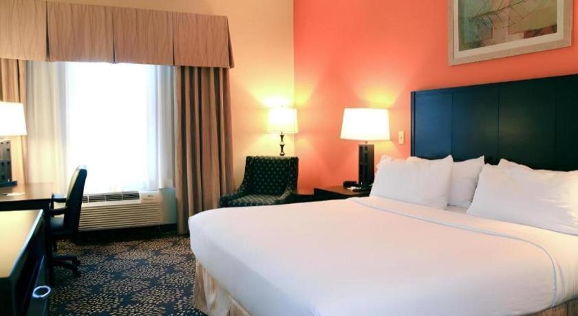Holiday Inn Express Hotel & Suites Grand Island By Ihg Экстерьер фото