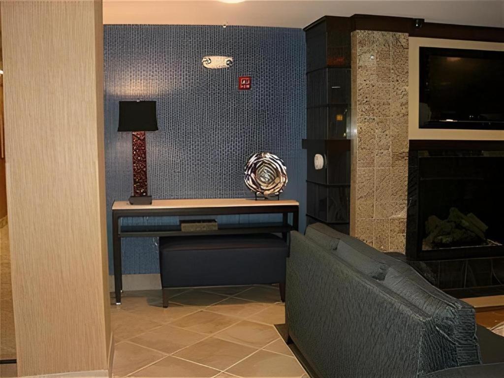 Holiday Inn Express Hotel & Suites Grand Island By Ihg Экстерьер фото